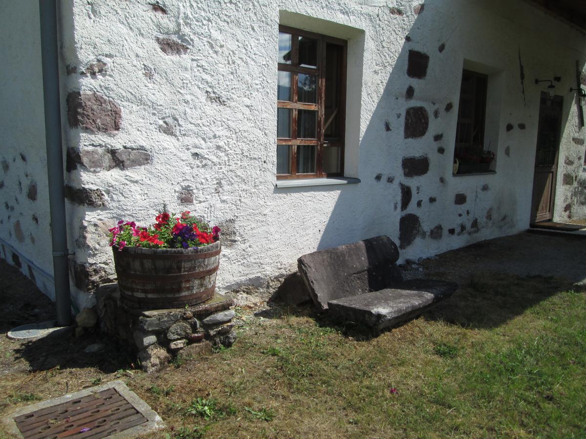 Schloss Manndorf Gaestehaus Kotschach-Mauthen Exterior photo